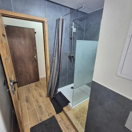 V Centre Mesta Apartman
